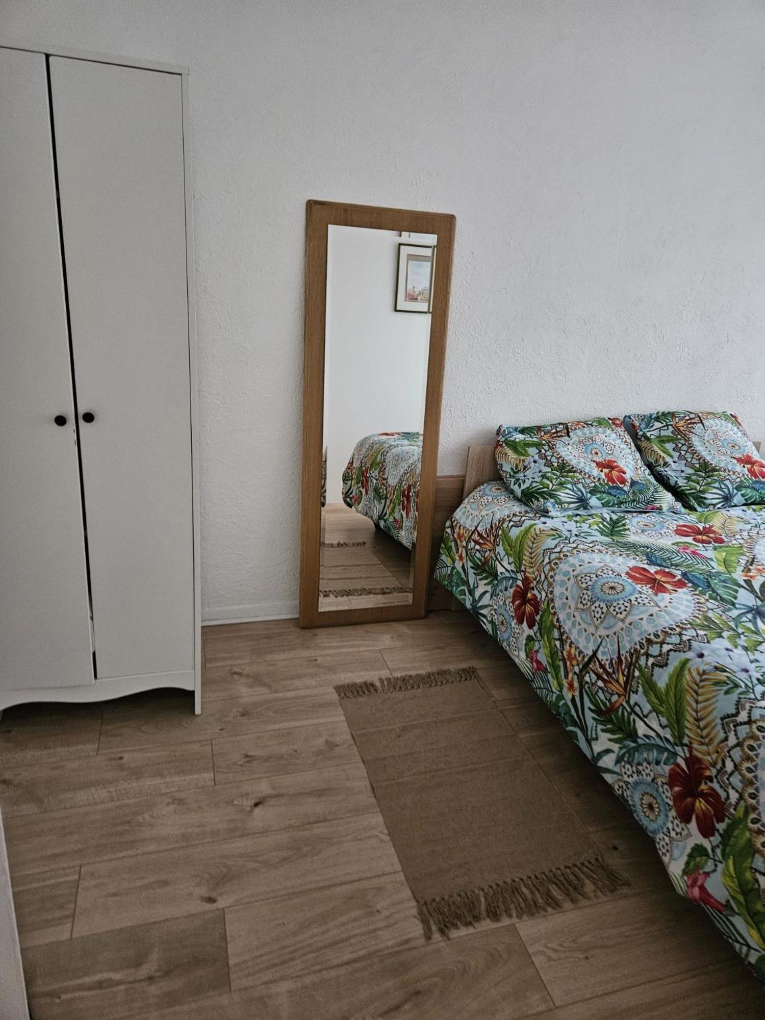 Rose Garden Wonderful Apartment Puteaux
